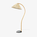 Modern_Floor_Lamp-1