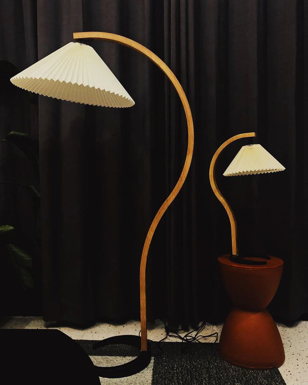 Modern_Floor_Lamp-8