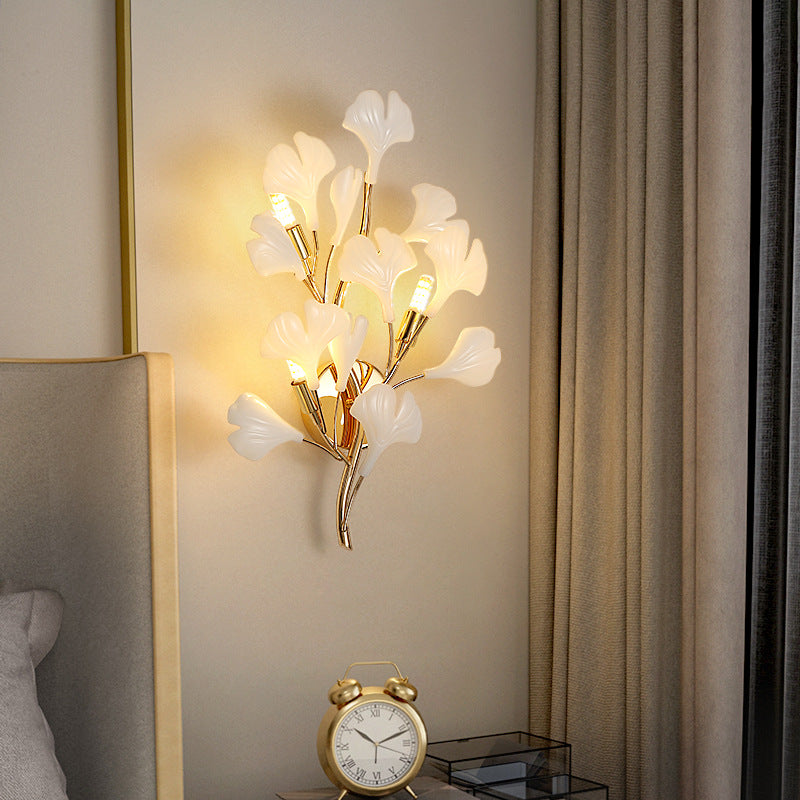 Modern_Ginkgo_Leaf_Wall_Lamp_4