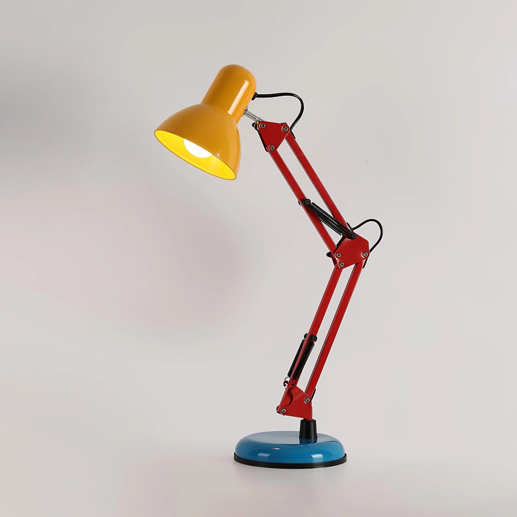 Modern_Megaphone_Table_Lamp_10