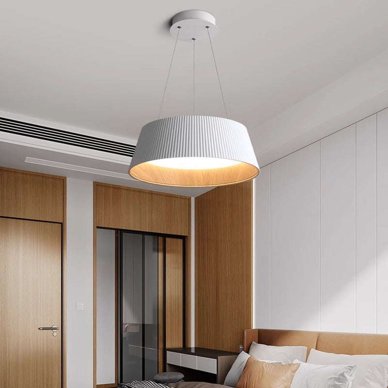 Modern_Ribbed_Pendant_Light_9