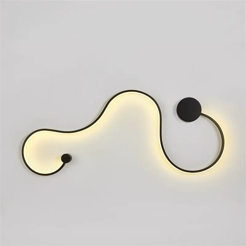 Modern_Serpentine_Wall_Light_C_Type_Black