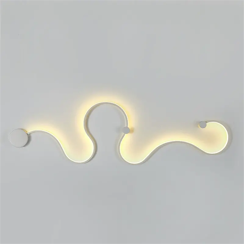 Modern_Serpentine_Wall_Light_D_Type_White