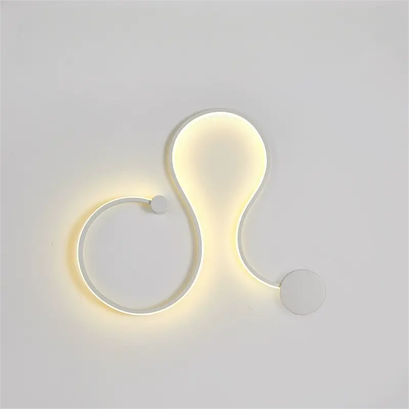 Modern_Serpentine_Wall_Light_A_Type_White