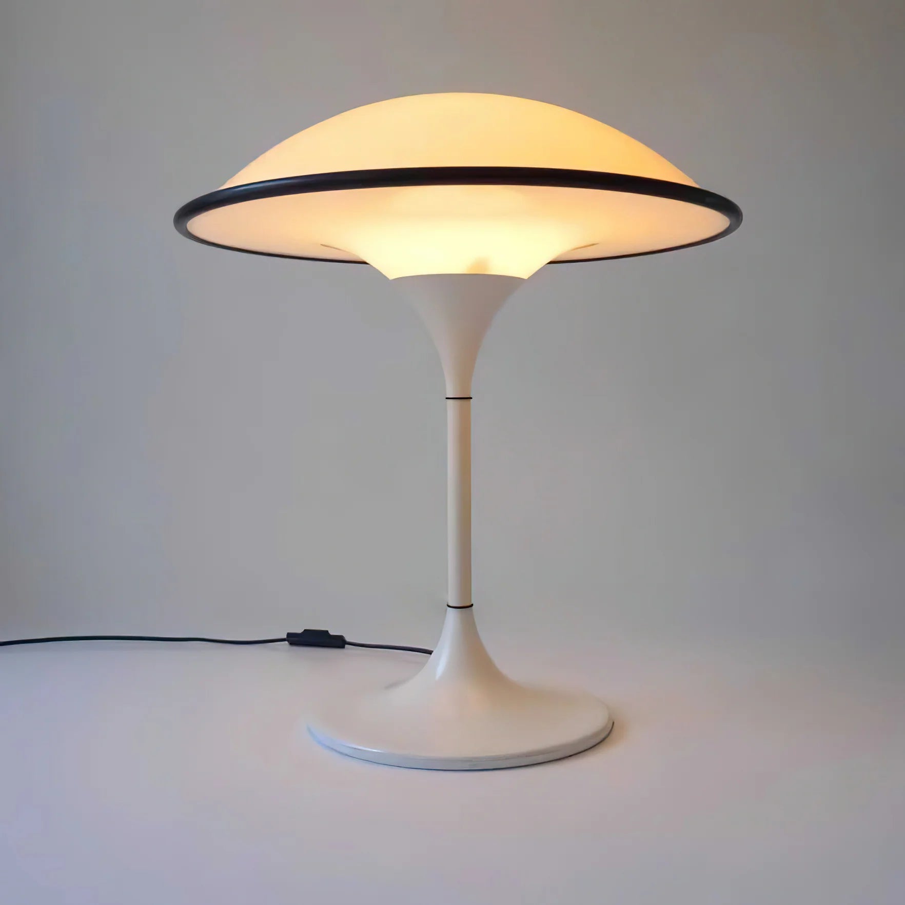 Modern Simple Hotel Bedside Table Lamp 13