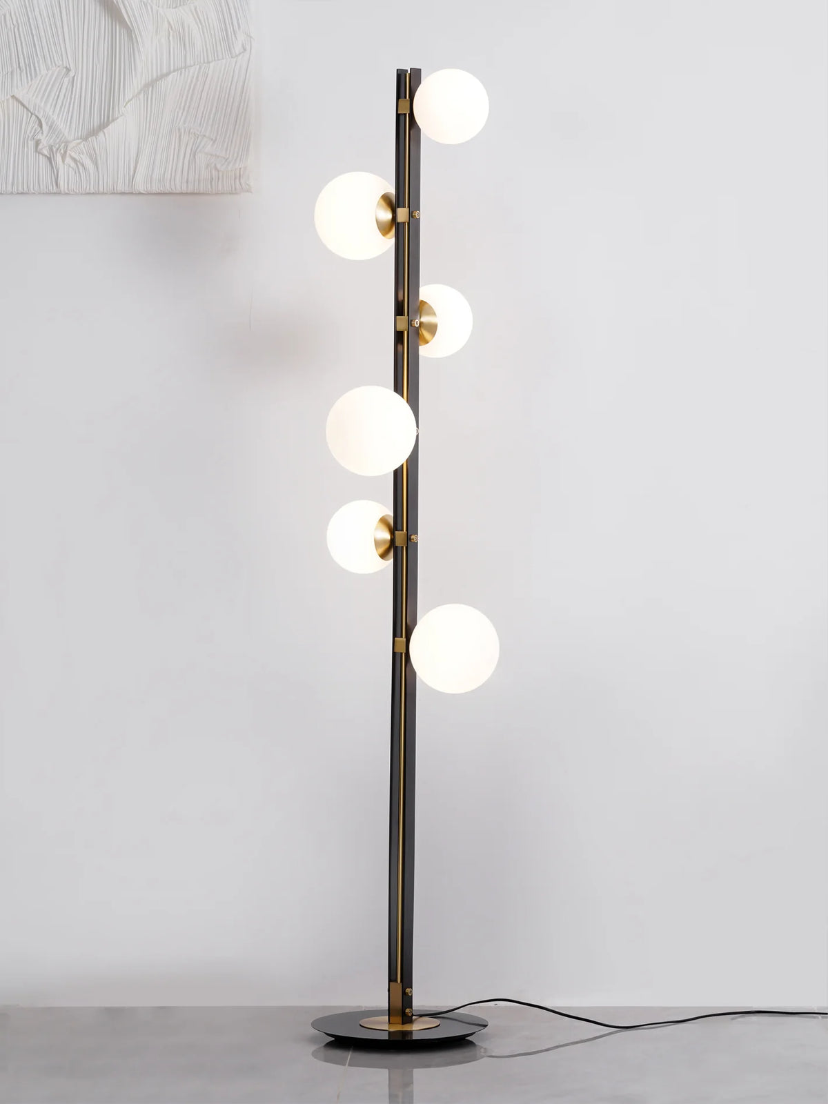 Modern Spherical Floor Lamp 2