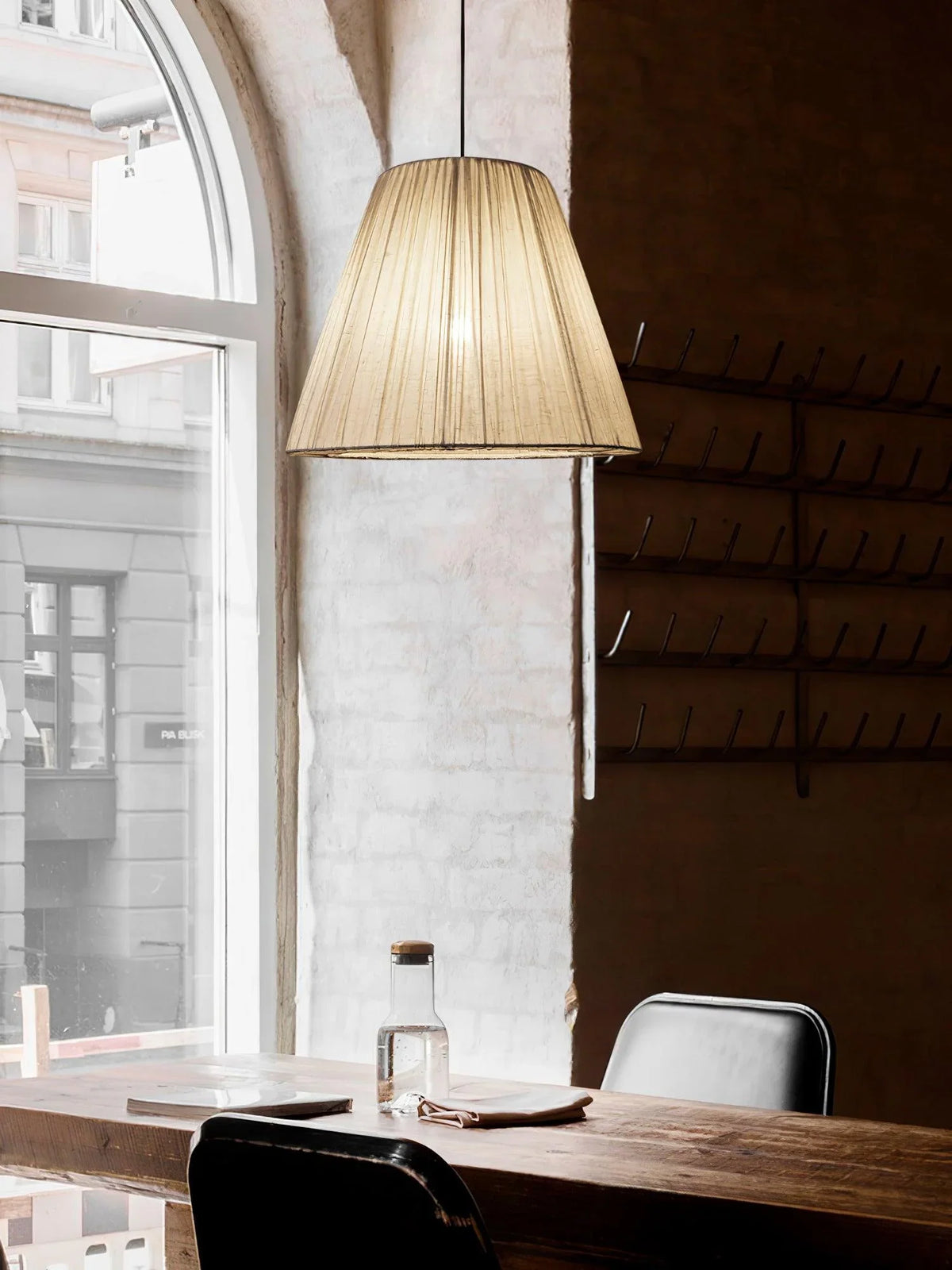 Modern_Textile_Taper_Pendant_Lamp_12