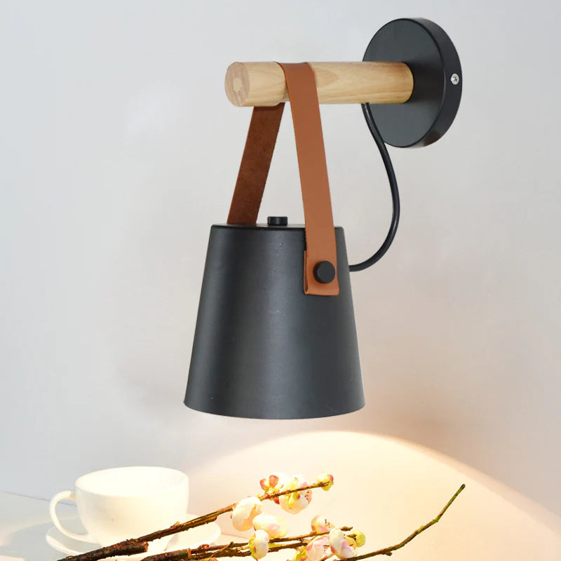 Modern_Wooden_Wall_Lamp_2