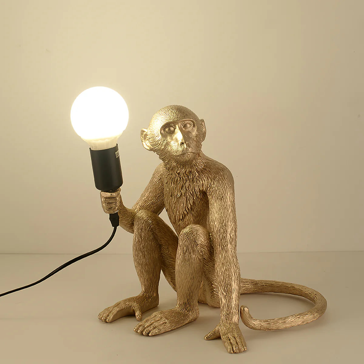 Monkey_Resin_Table_Lamp_36