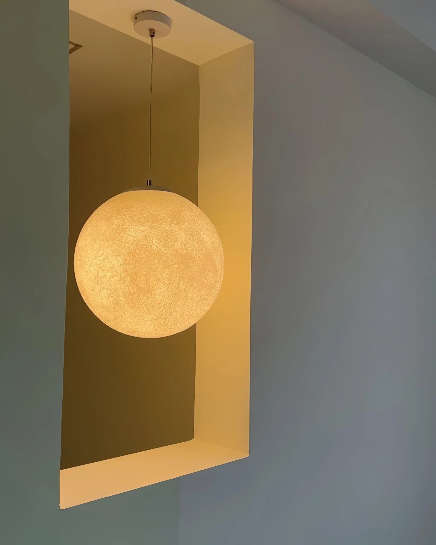 Moon_Pendant_Lamp_2