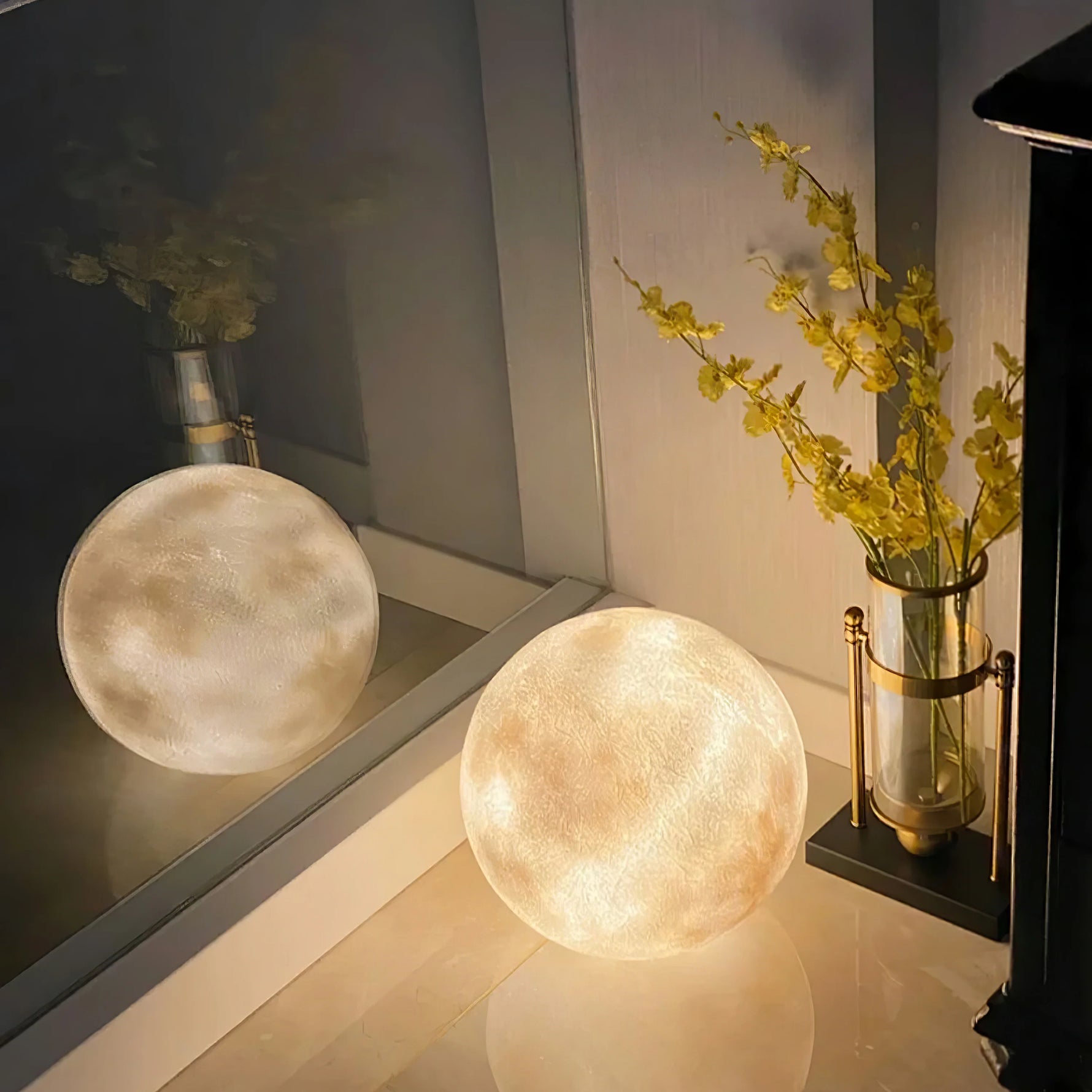 Moon Table Lamp 12