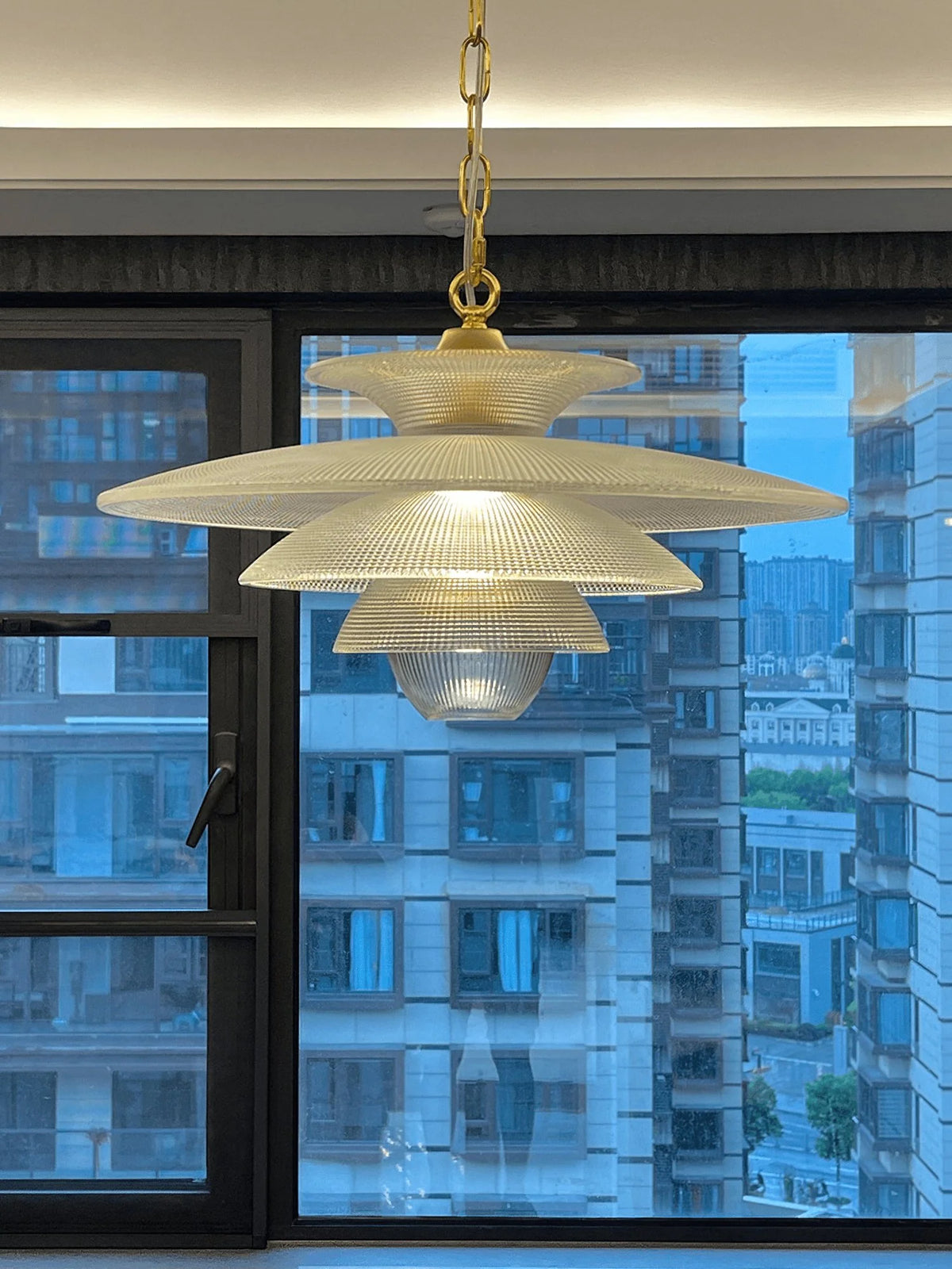 Multilayer_Glass_Pendant_Lamp_4