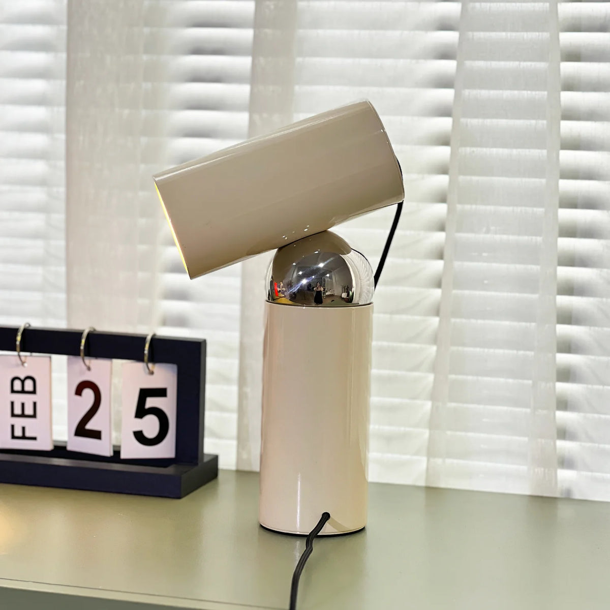 Muuto Beam Table Lamp 14