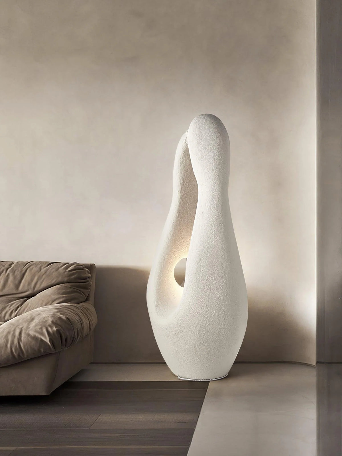 Newborn_Floor_Lamp_4