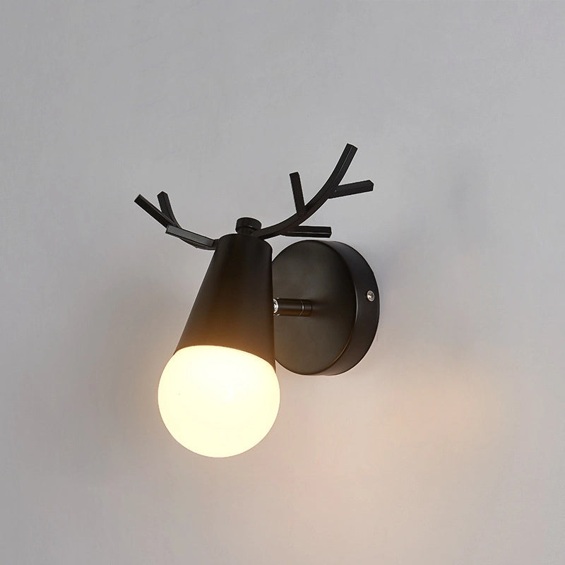 Nordic_Antler_Wall_Lamp_8