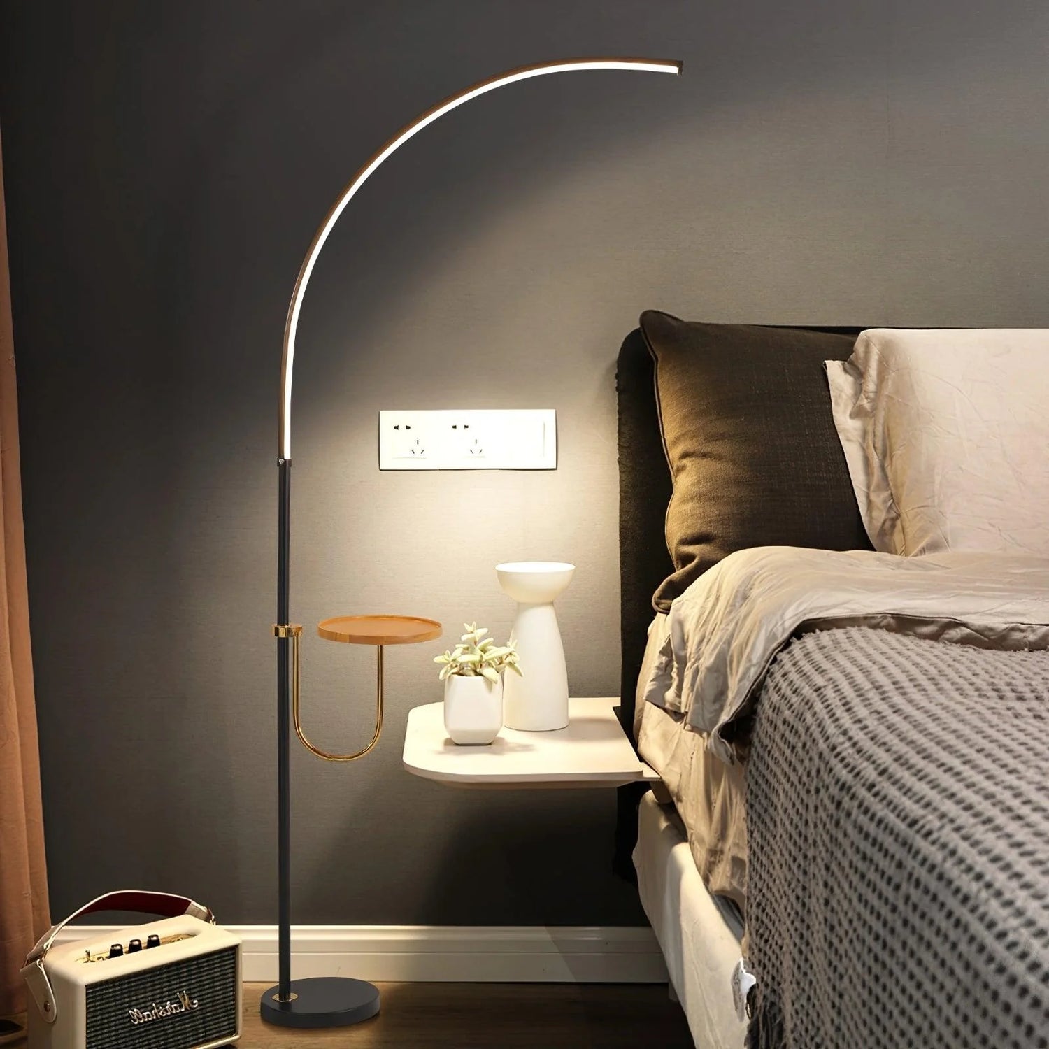 Nordic_Arc_Floor_Lamp_2