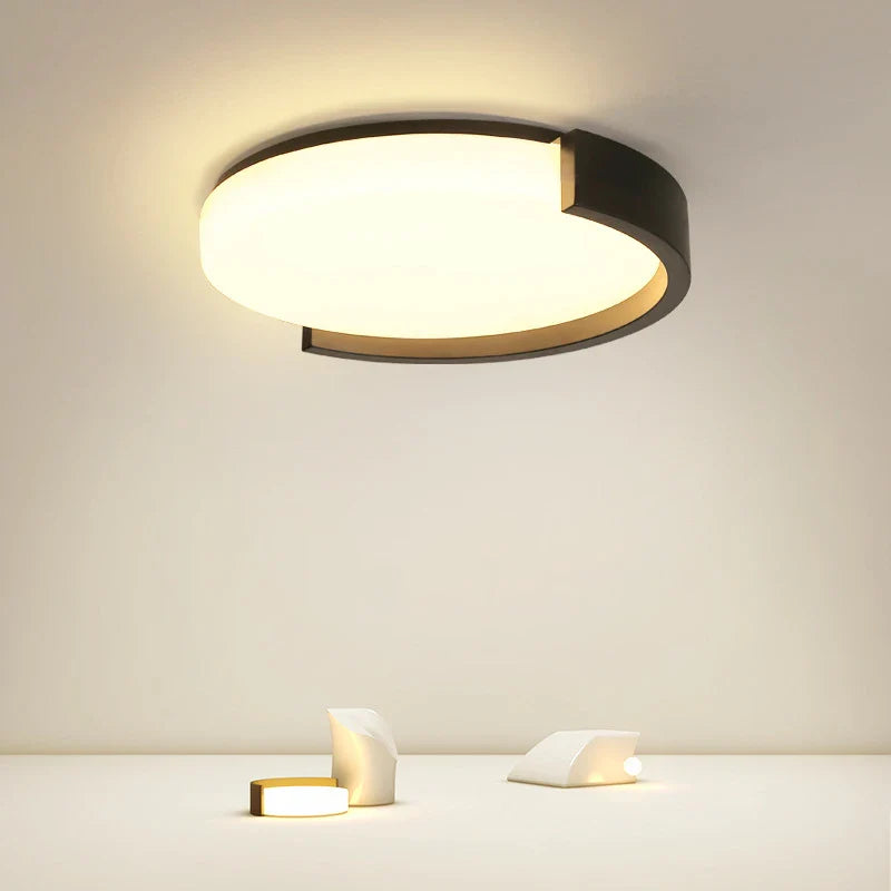 Nordic_Creative_Round_Ceiling_Light_4