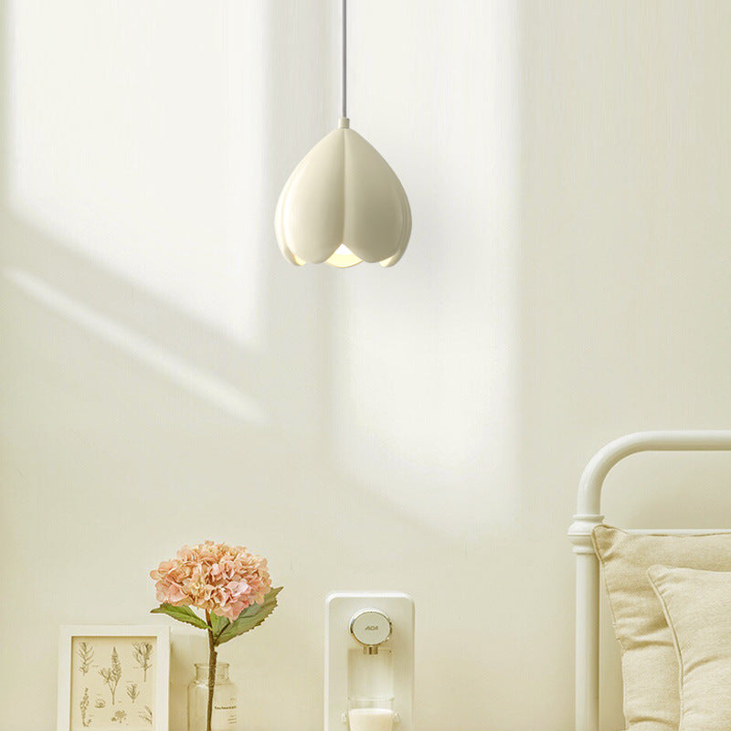 Nordic_Flower_Bud_Pendant_Light_17