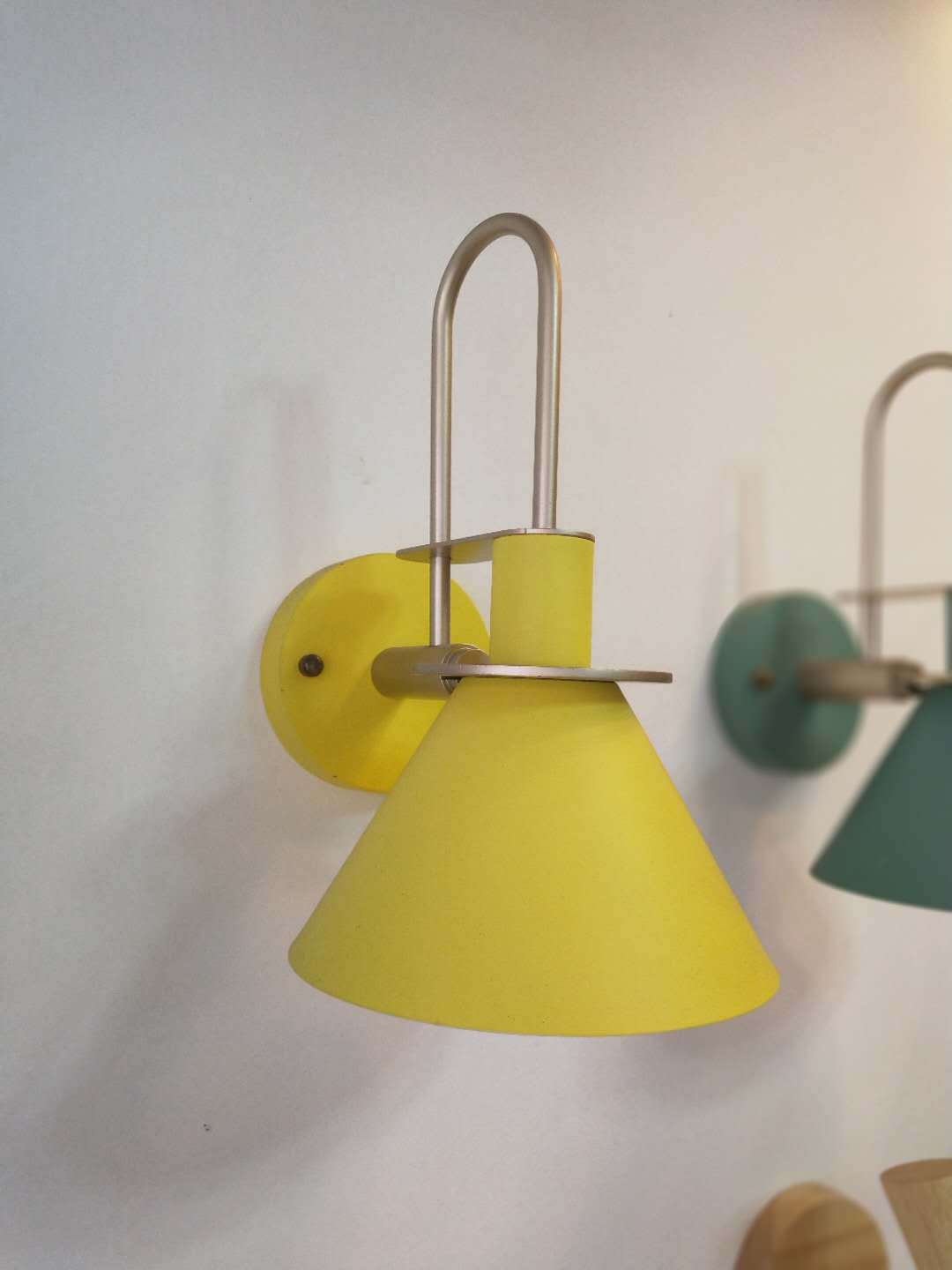 Nordic_Horn_Wall_Lamp_16