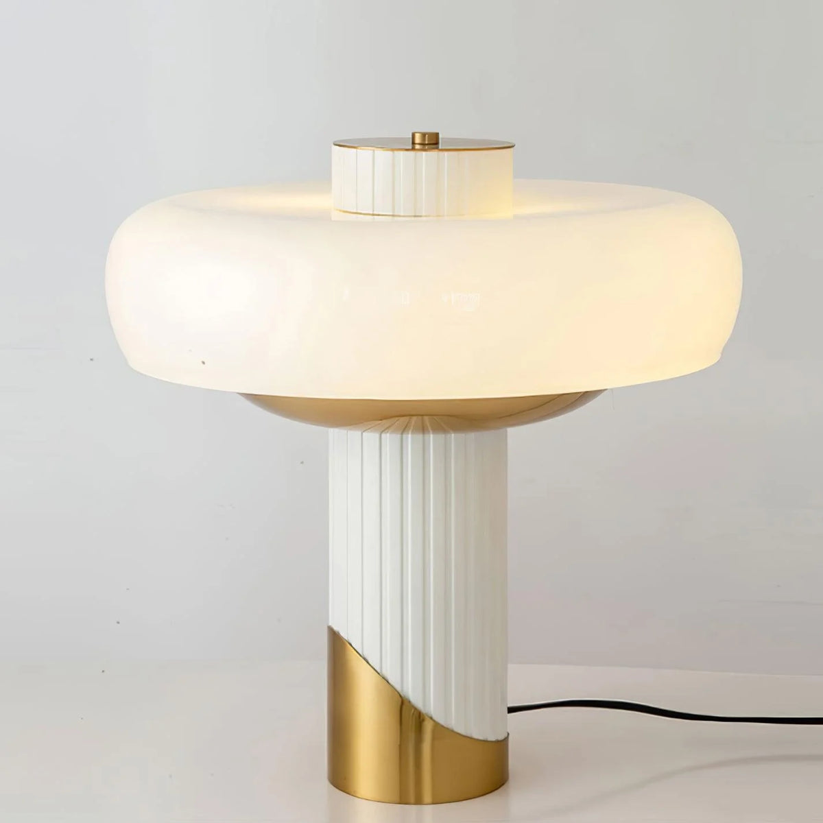 Nordic Llayda Table Lamp 11