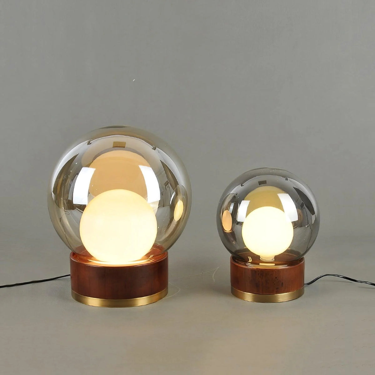 Old-Fashioned Bubble Desk Lamp 9