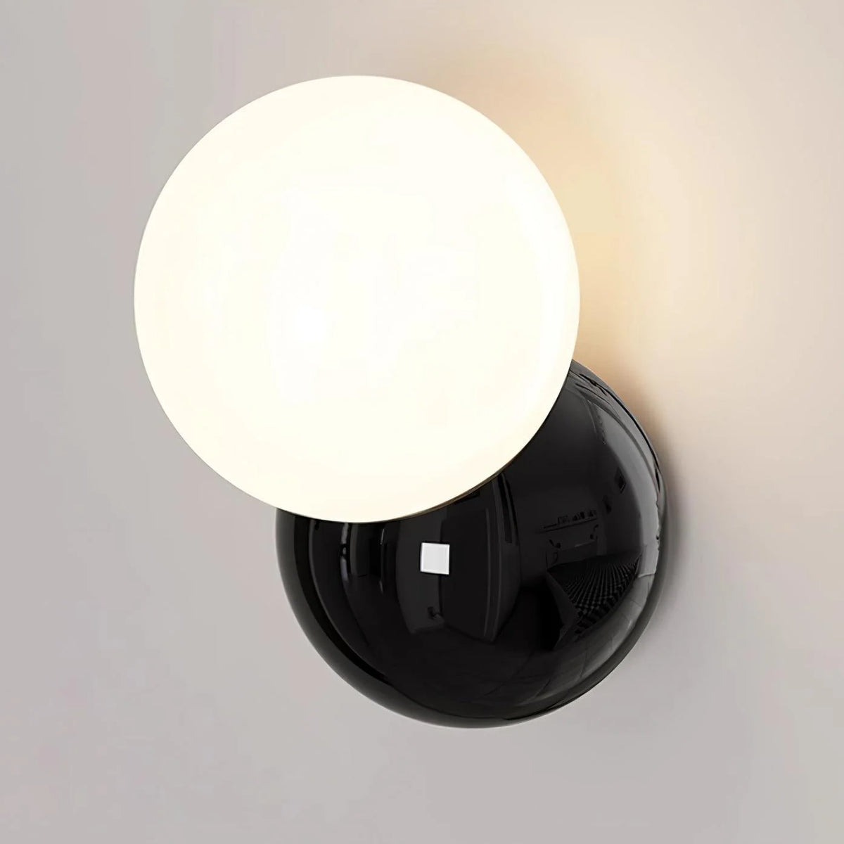 Orb_Wall_Lamp_17