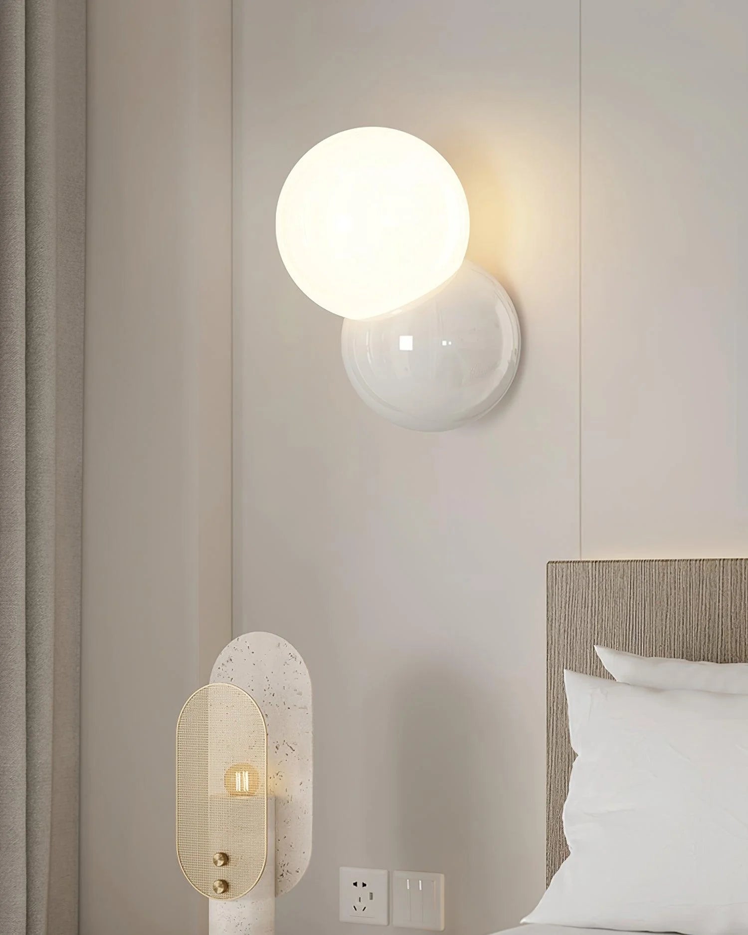 Orb_Wall_Lamp_8