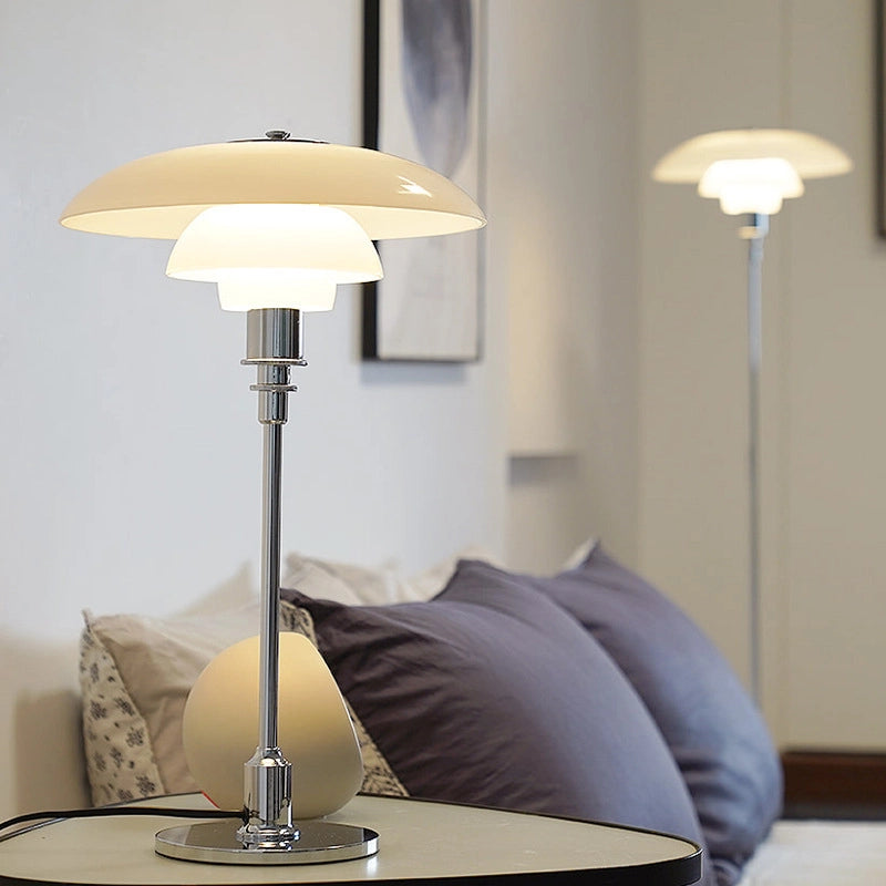 PH Table Lamp 3