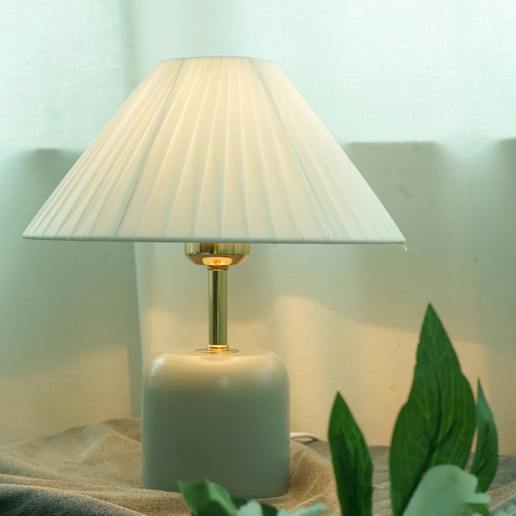 Parachute Desk Lamp-10