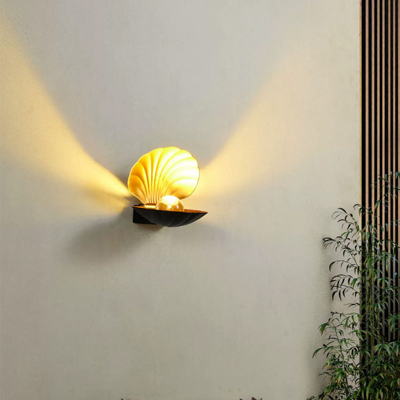 Pearl_Clam_Wall_Light_8