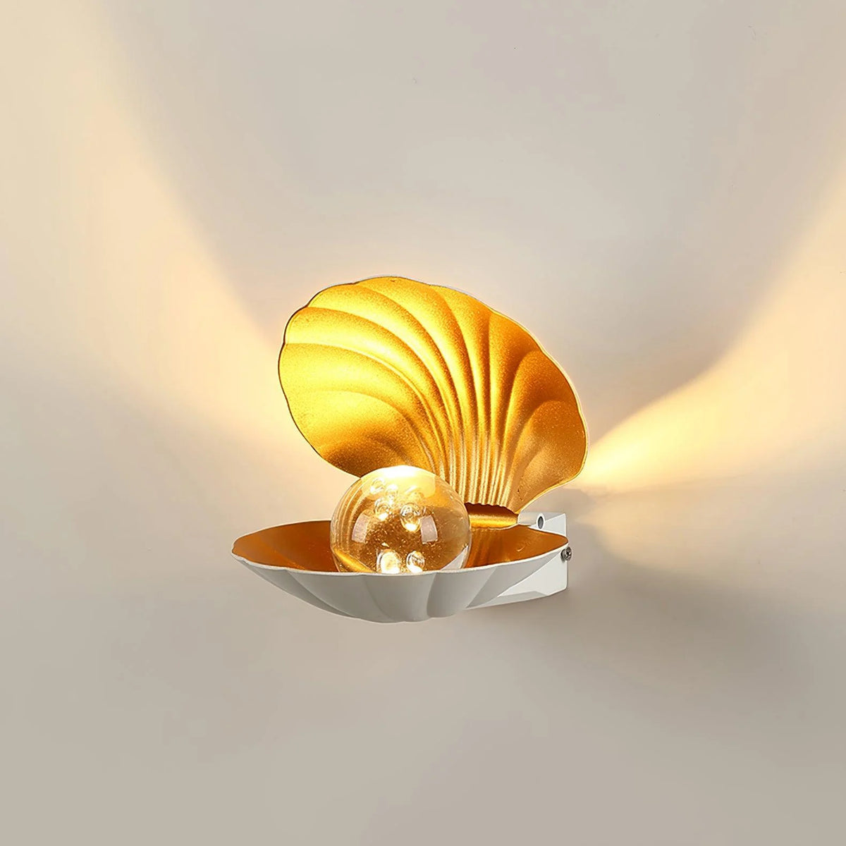 Pearl_Clam_Wall_Light_9