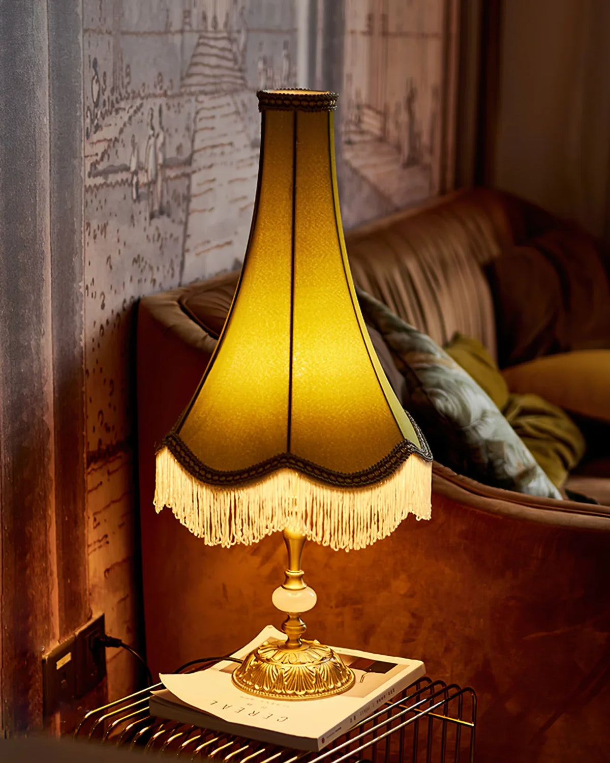 Peia_Tassel_Table_Lamp_7