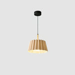 Petal_Pleated_Pendant_Light_9