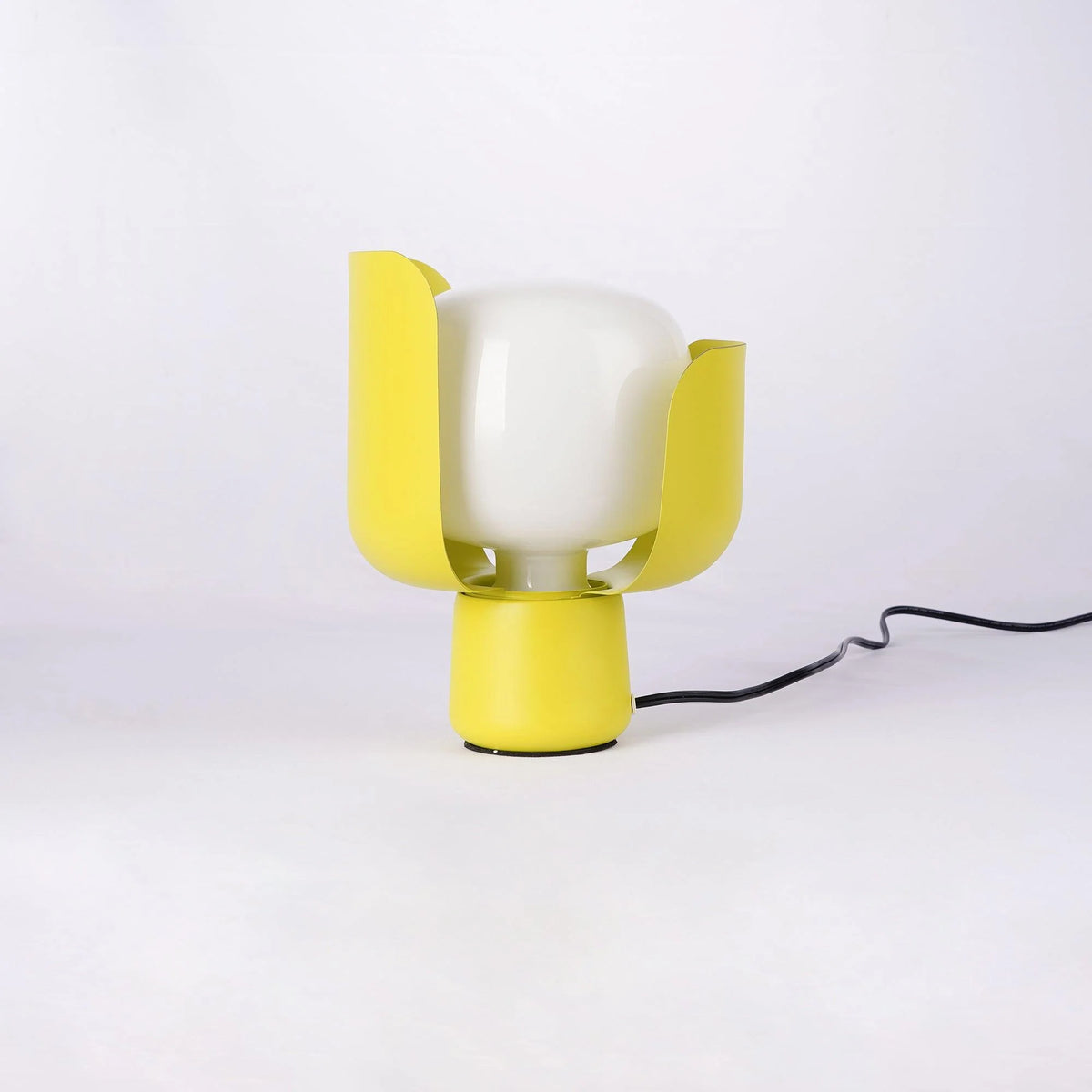 Petal Table Lamp 14