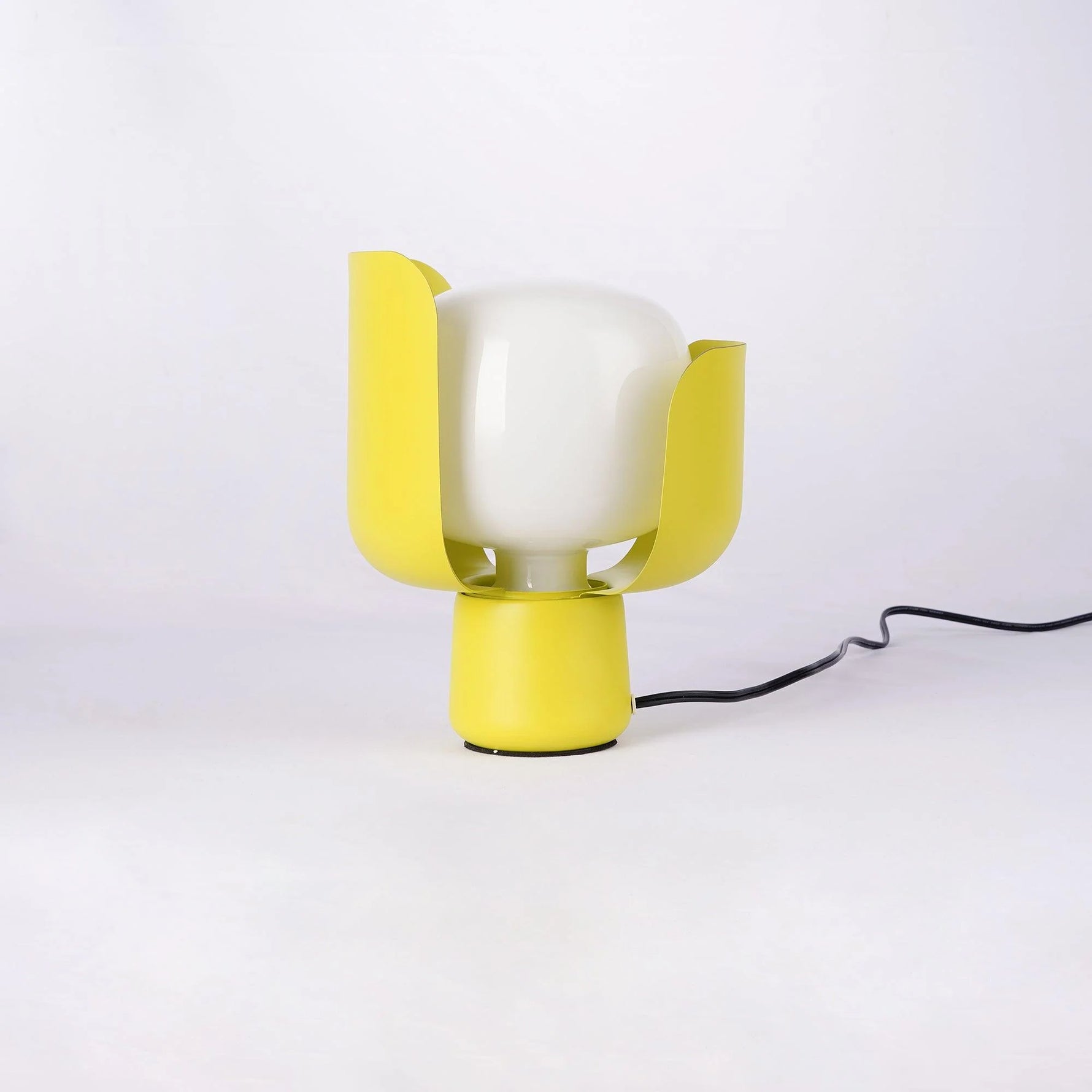 Petal Table Lamp 14