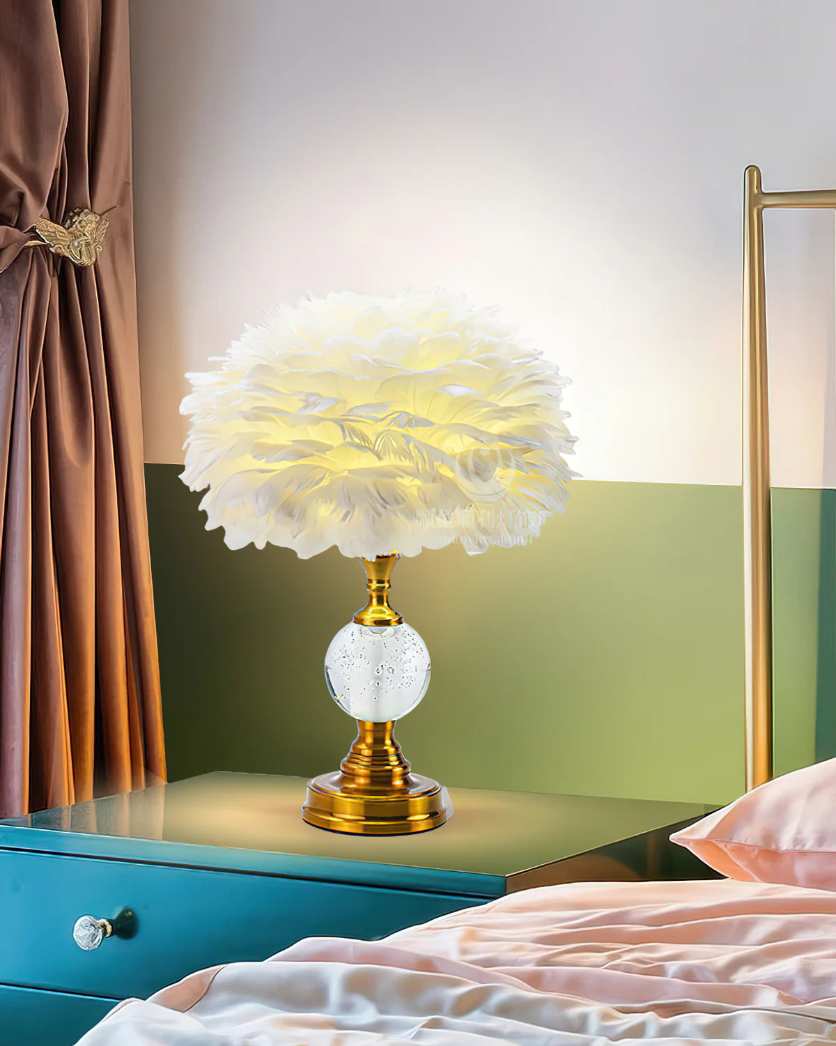 Pink_Feather_Table_Lamp_8