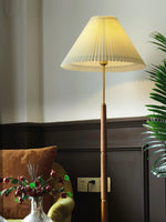 Pleated_Floor_Lamp_10