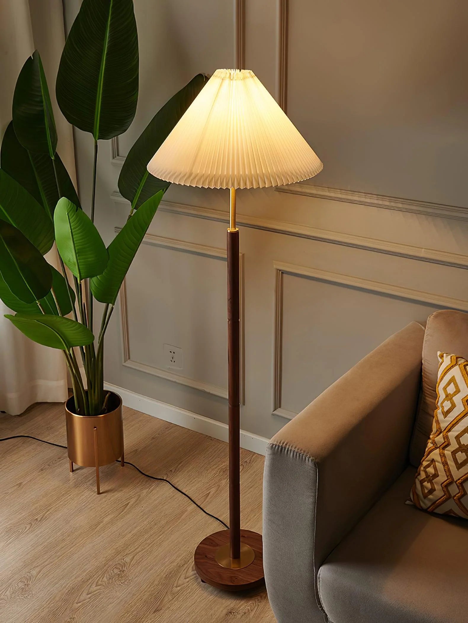 Pleated_Floor_Lamp_12