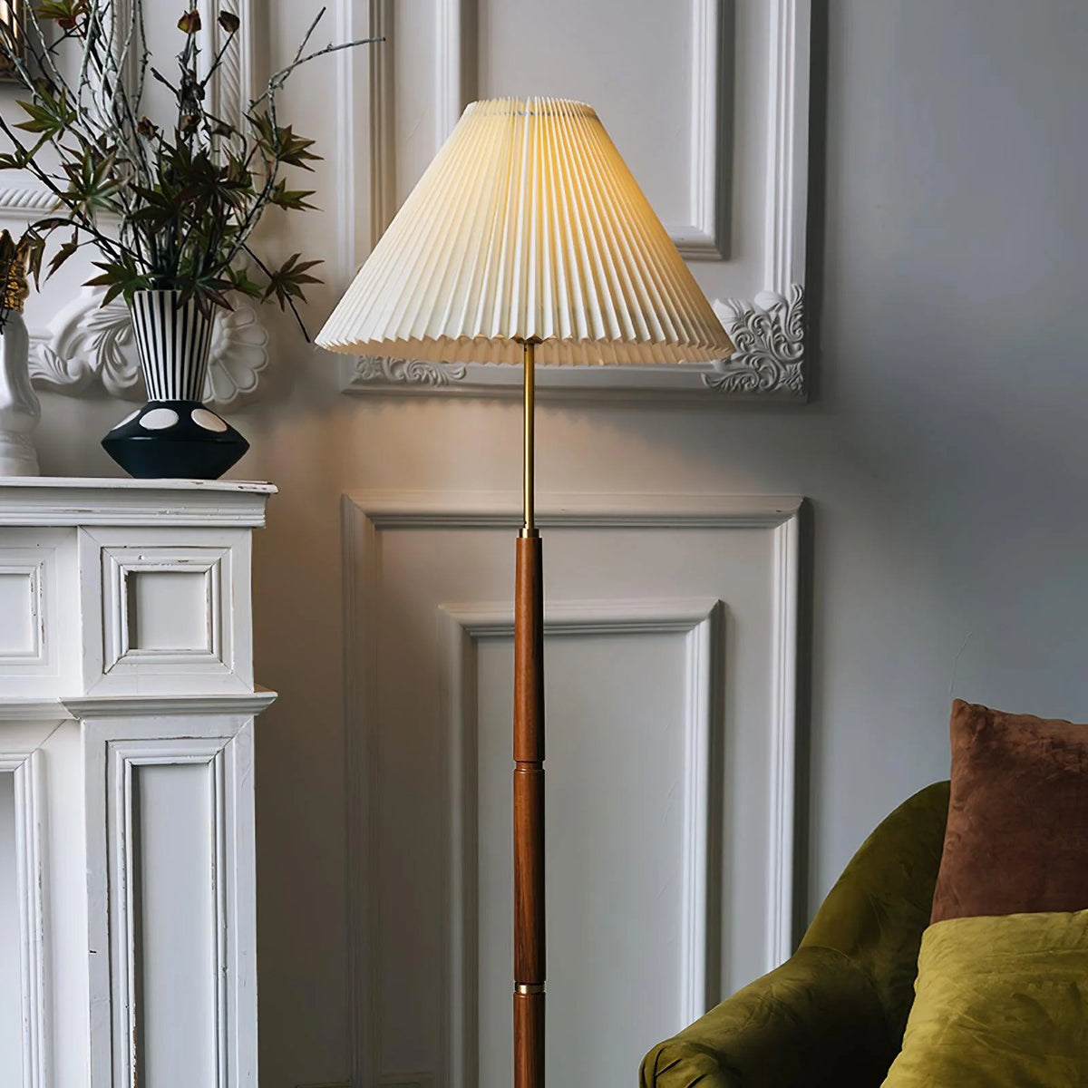 Pleated_Floor_Lamp_16