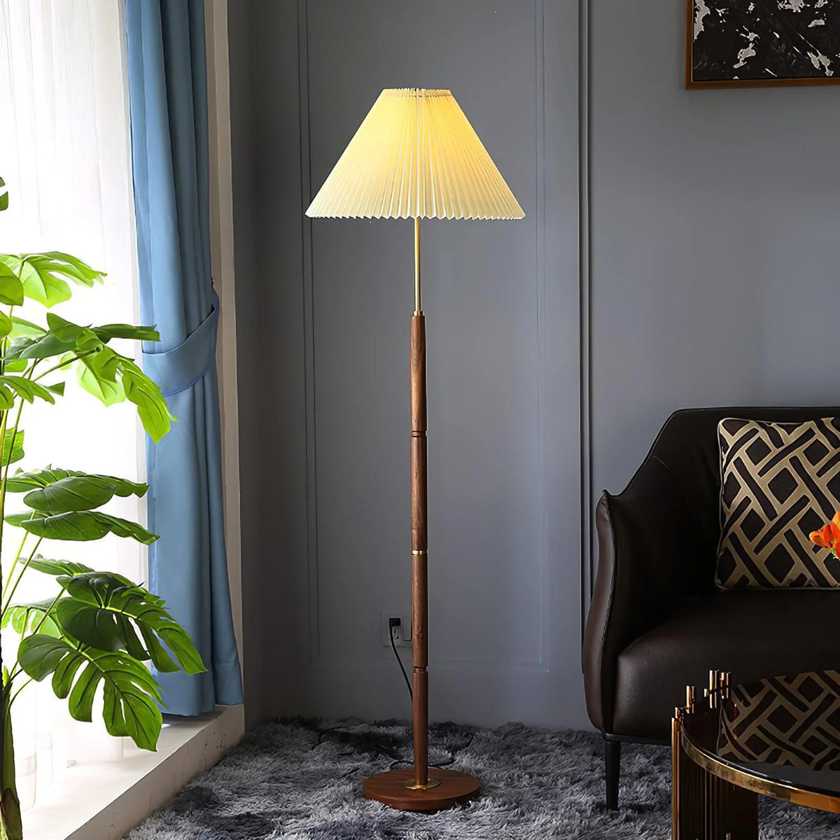 Pleated_Floor_Lamp_2