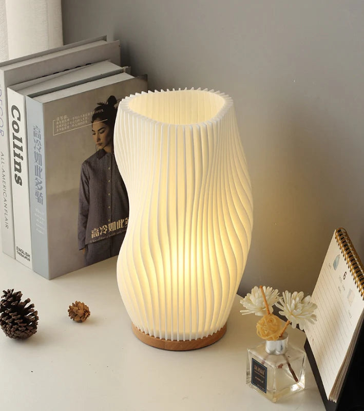 Pleated_Table_Lamp_2