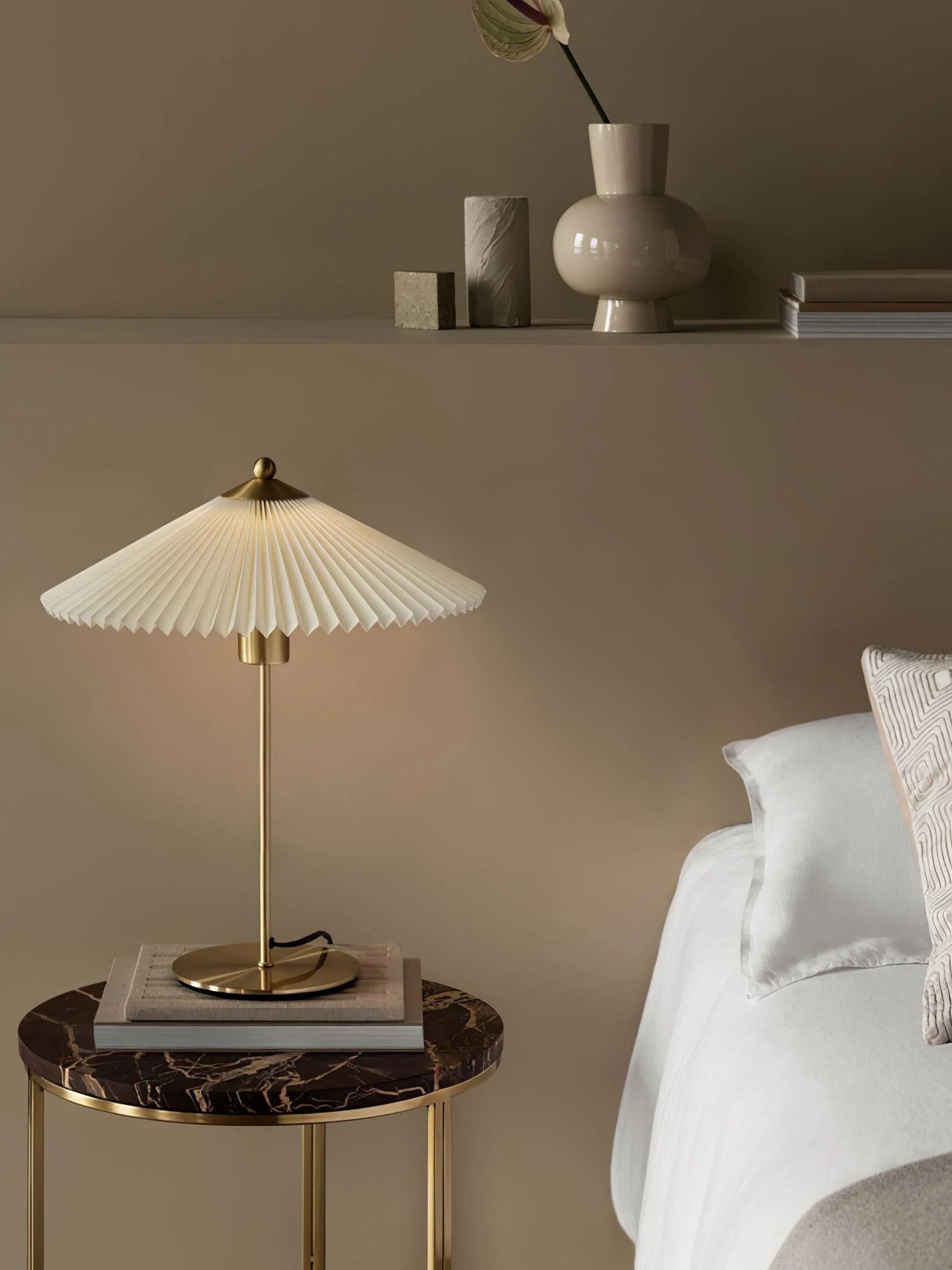 Pleated Umbrella Table Lamp 8