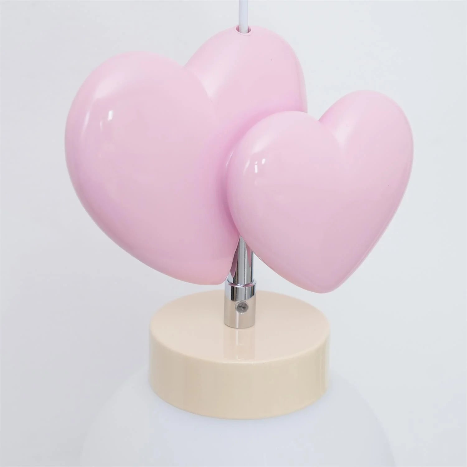 Pokoch_Love_Wall_Lamp_30