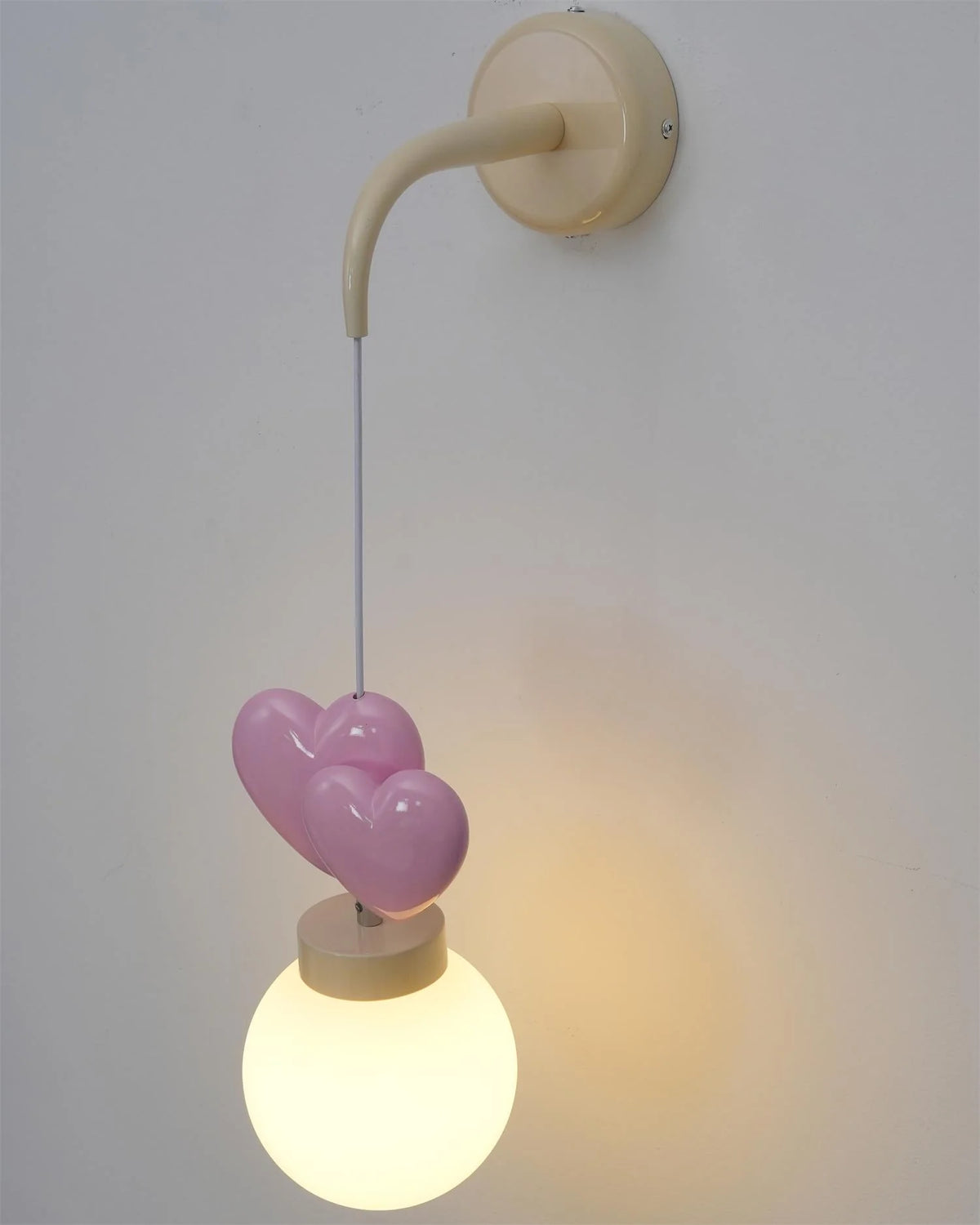 Pokoch_Love_Wall_Lamp_31