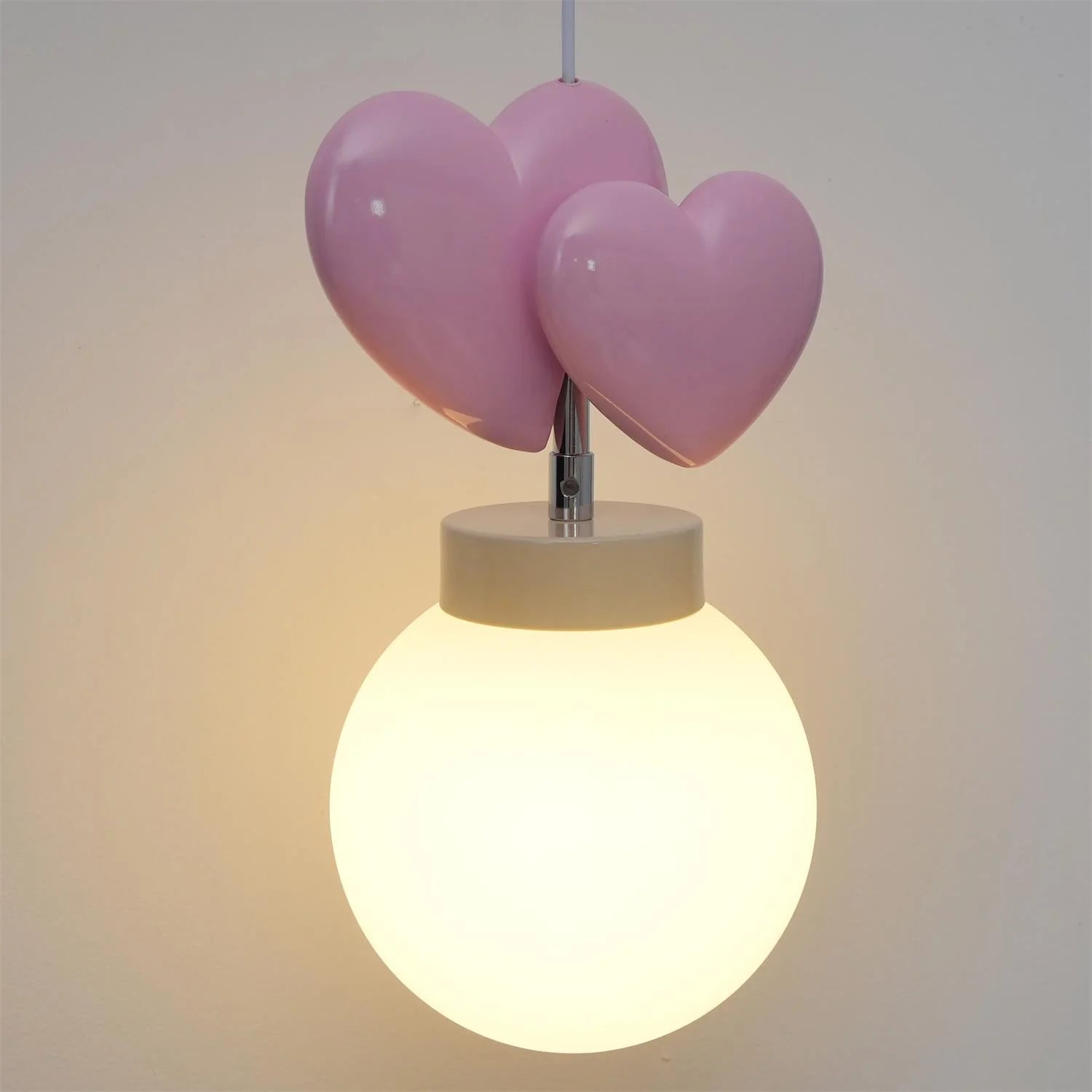 Pokoch_Love_Wall_Lamp_32