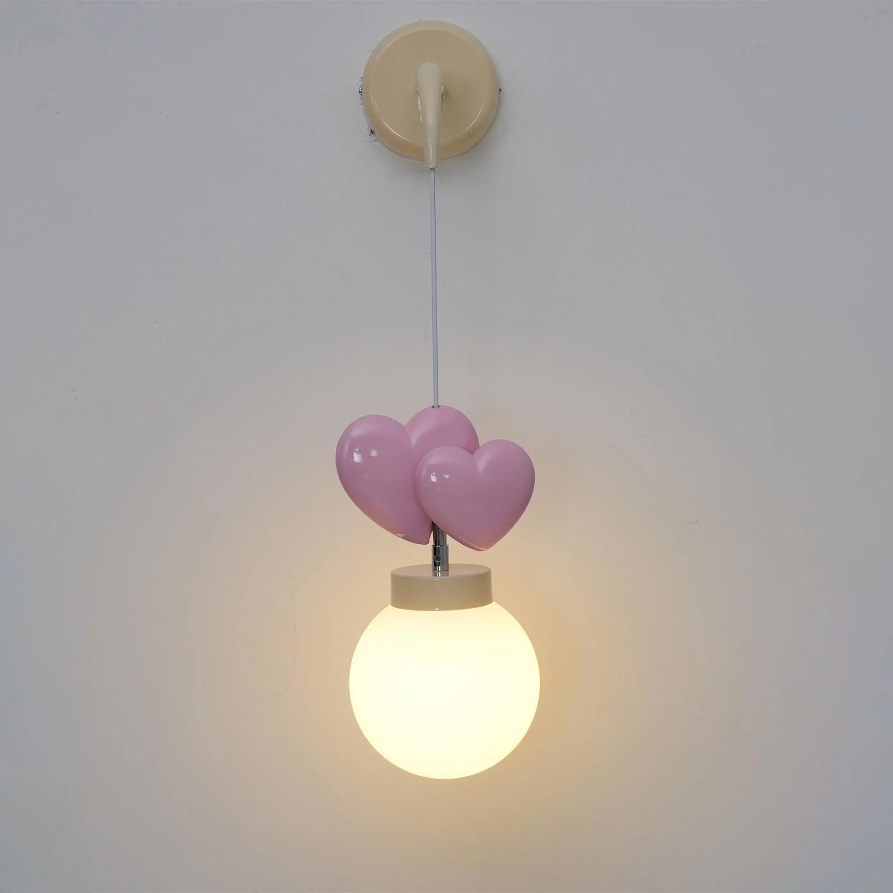 Pokoch_Love_Wall_Lamp_33