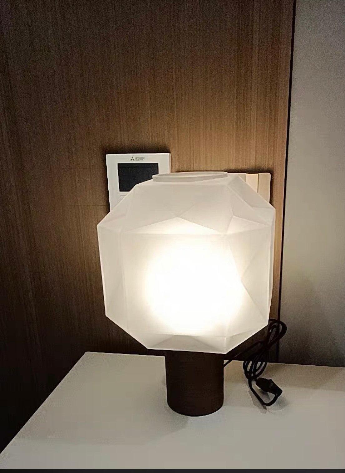 Polygon Table Lamp 13