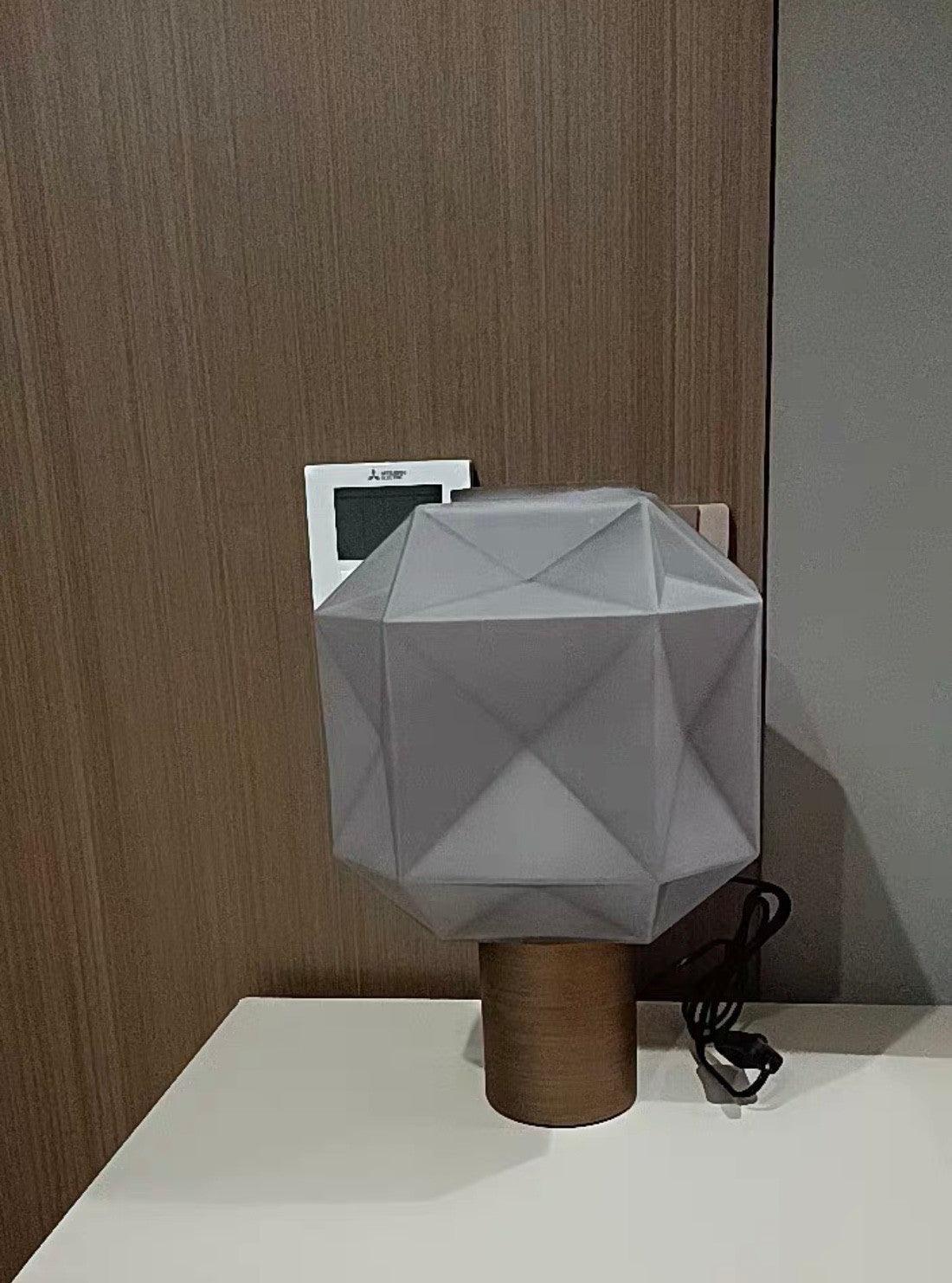 Polygon Table Lamp 25