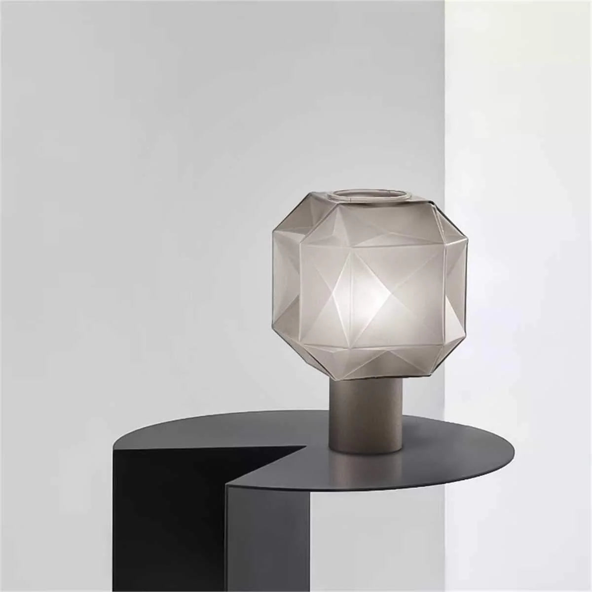 Polygon Table Lamp 8