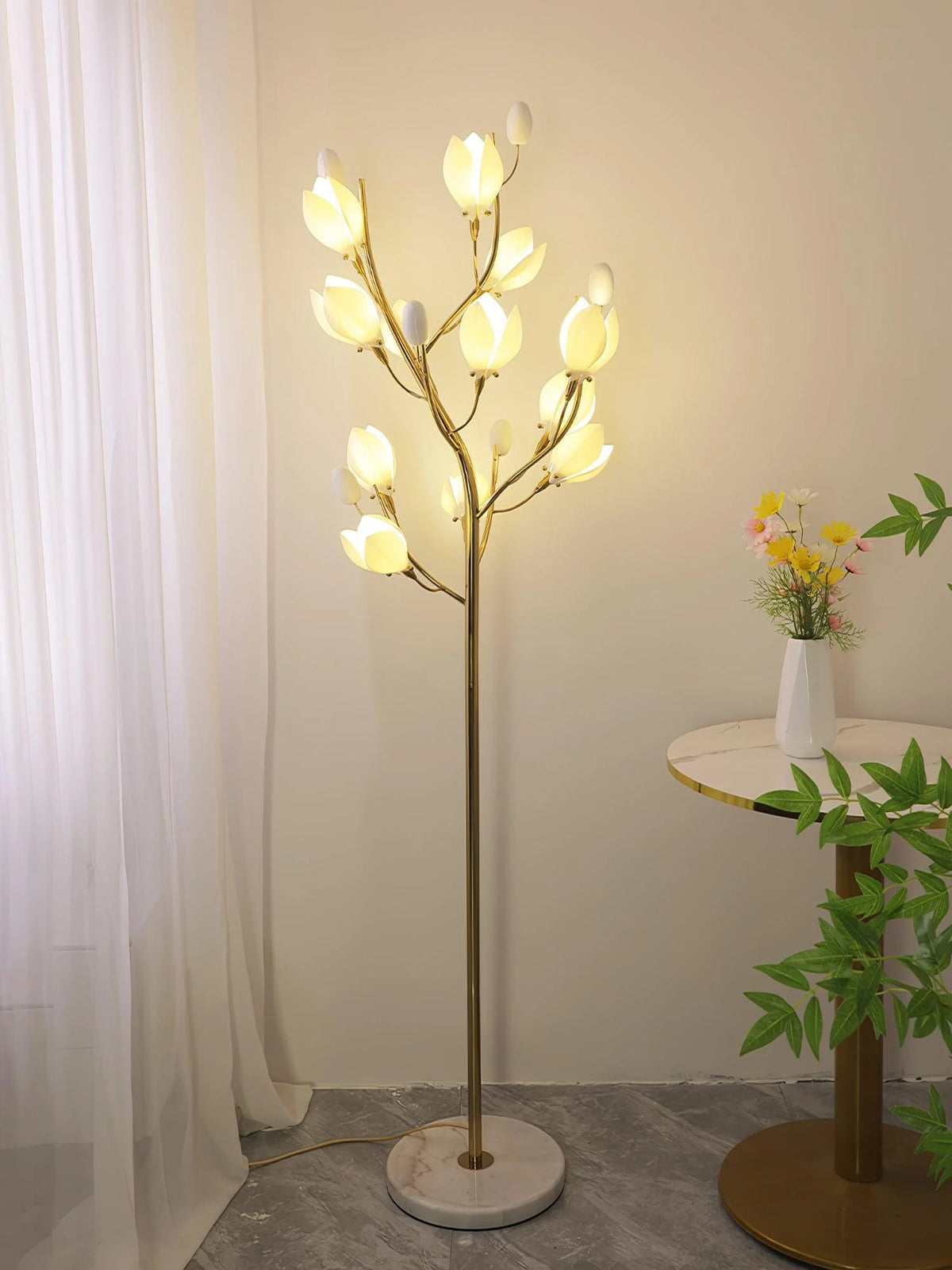 Porcelain_Magnolia_Floor_Lamp_8